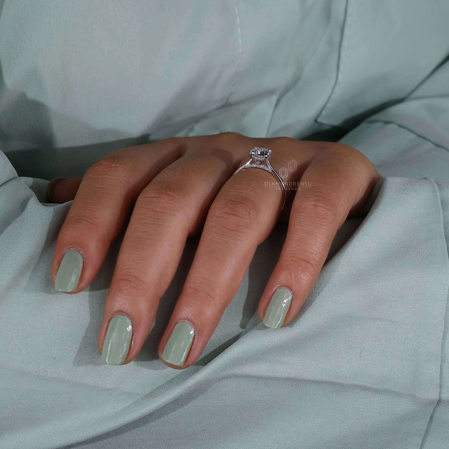 anniversary gift ring