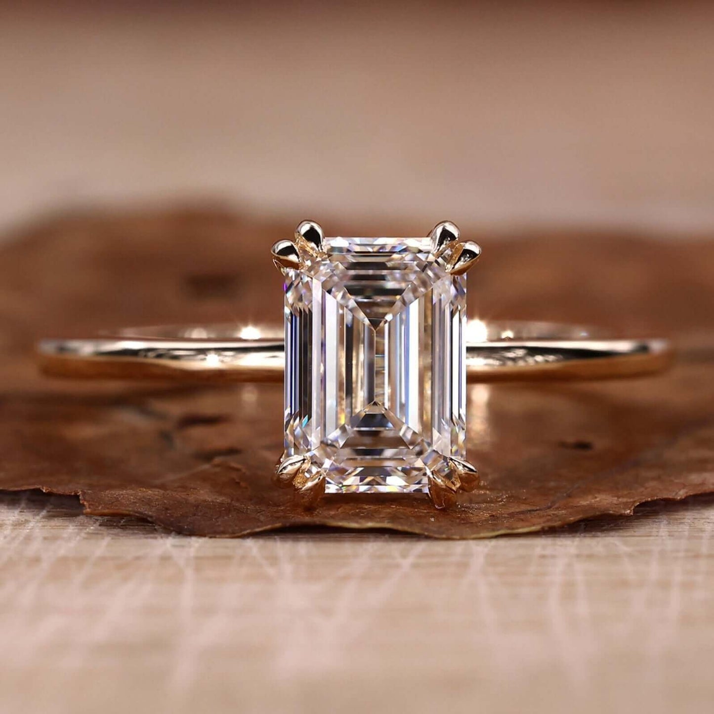 emerald engagement ring