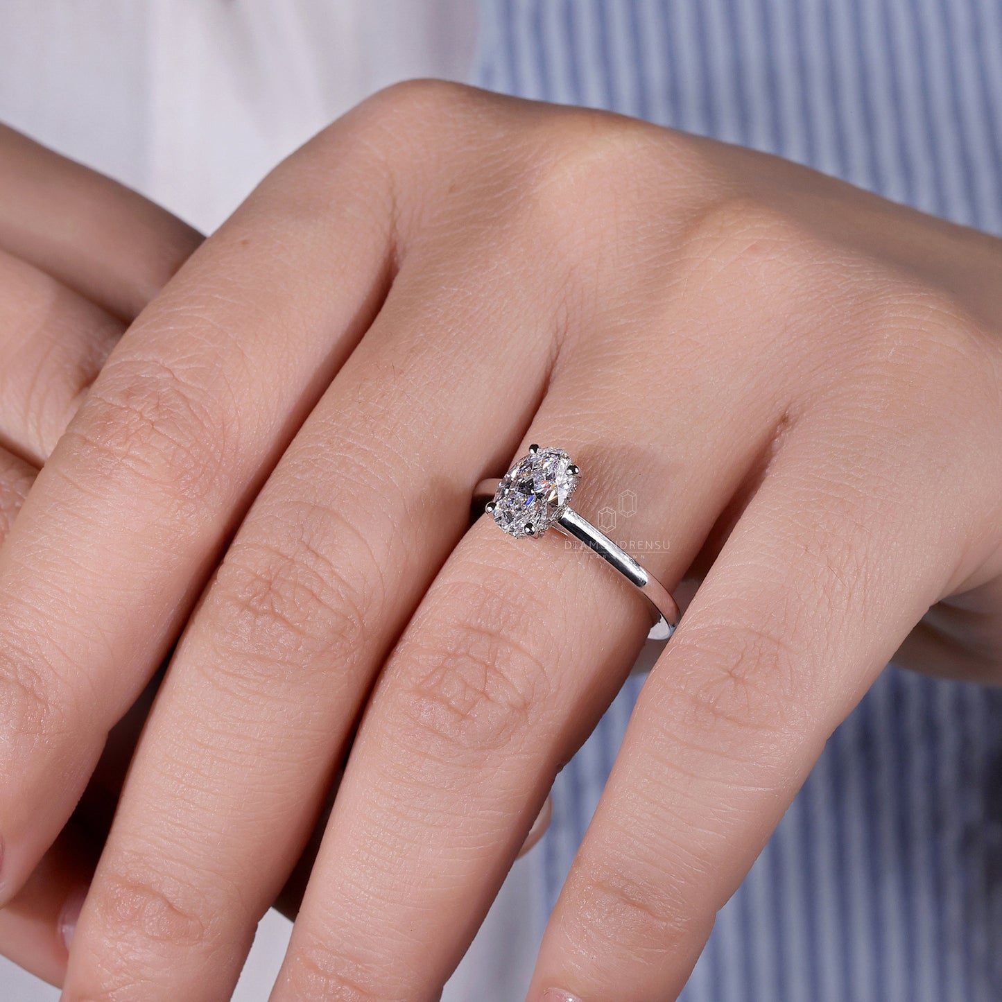 halo engagement ring - diamondrensu