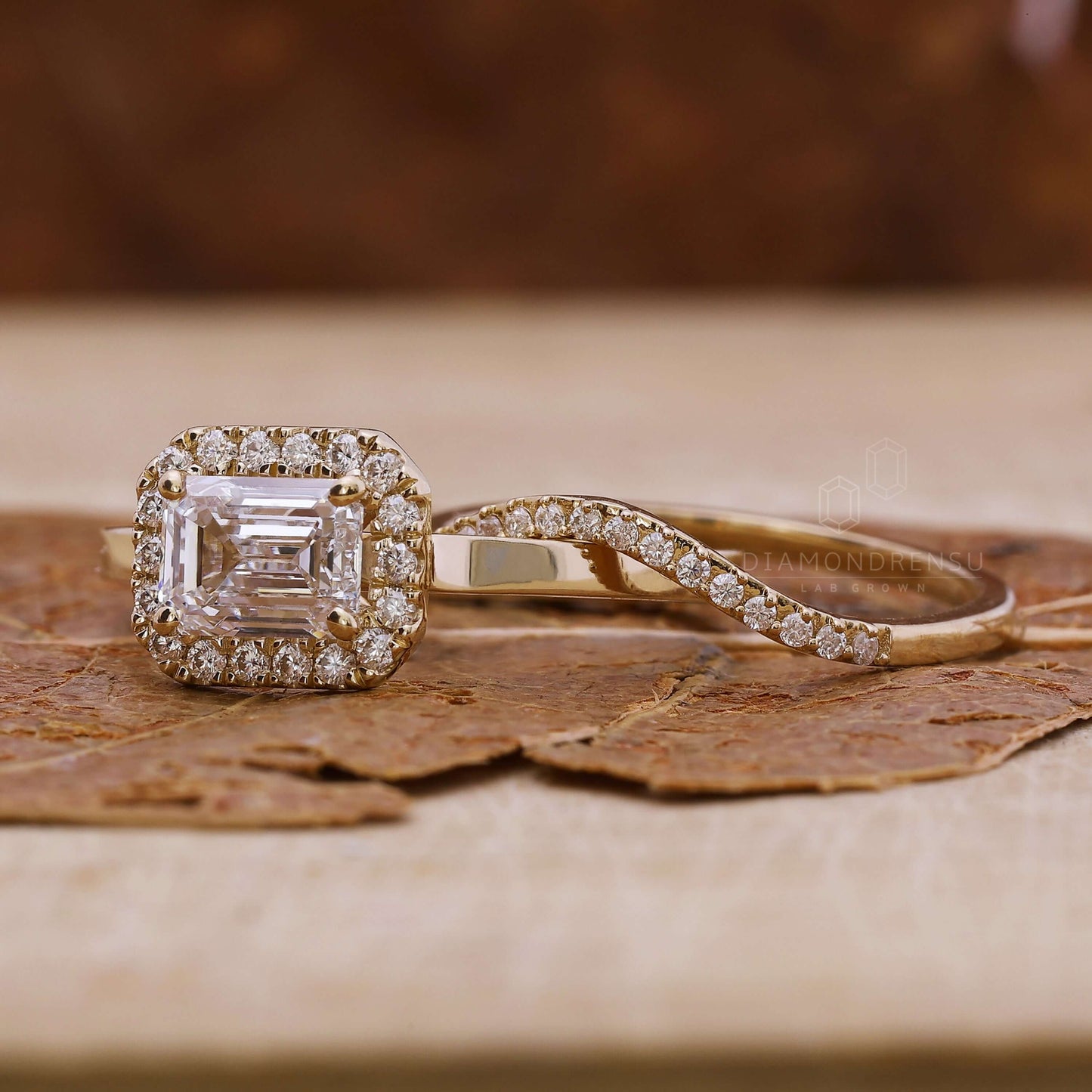 halo engagement ring