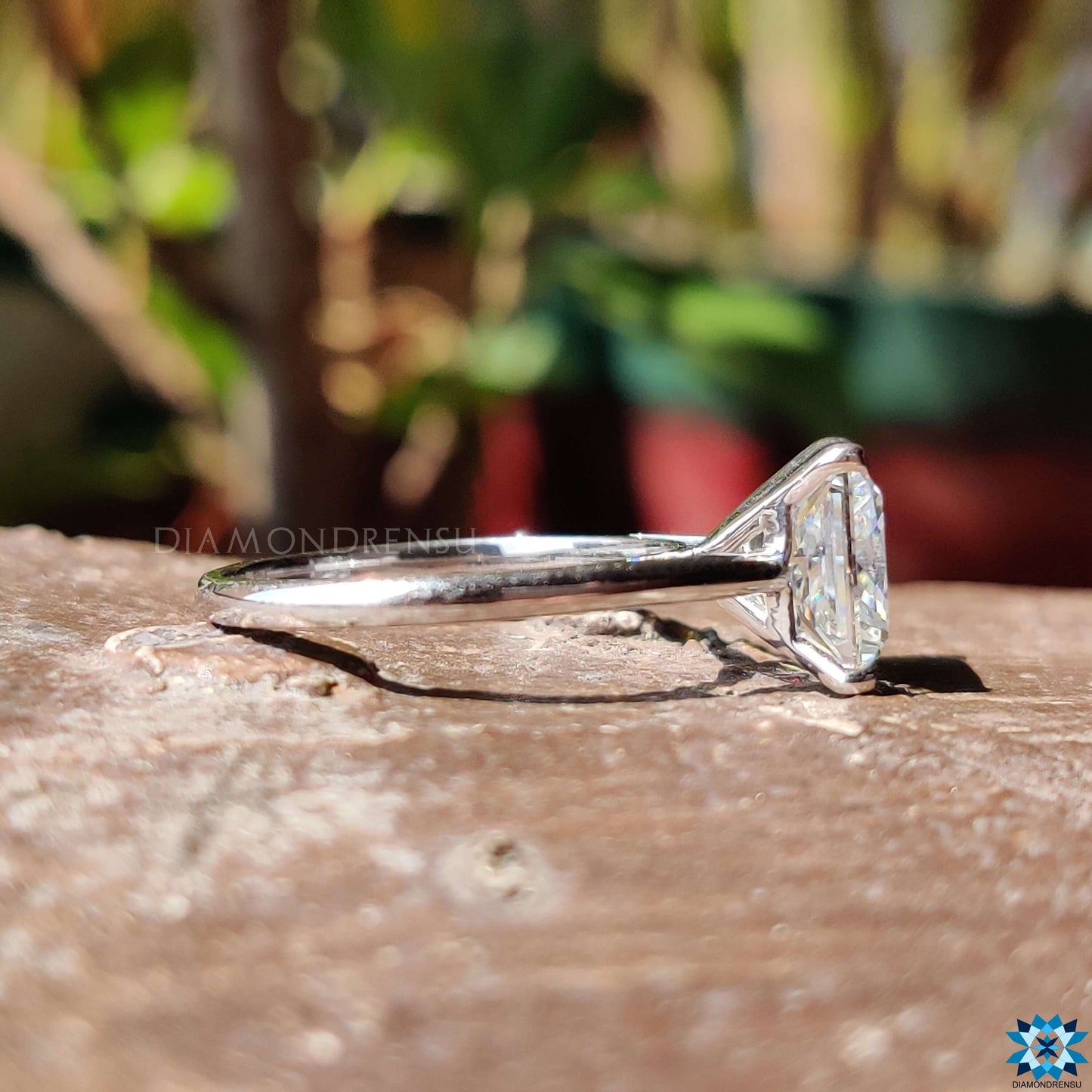 Privlačan 2.51 CT Princess Cut Bezbojni Moissanite Solitaire prsten