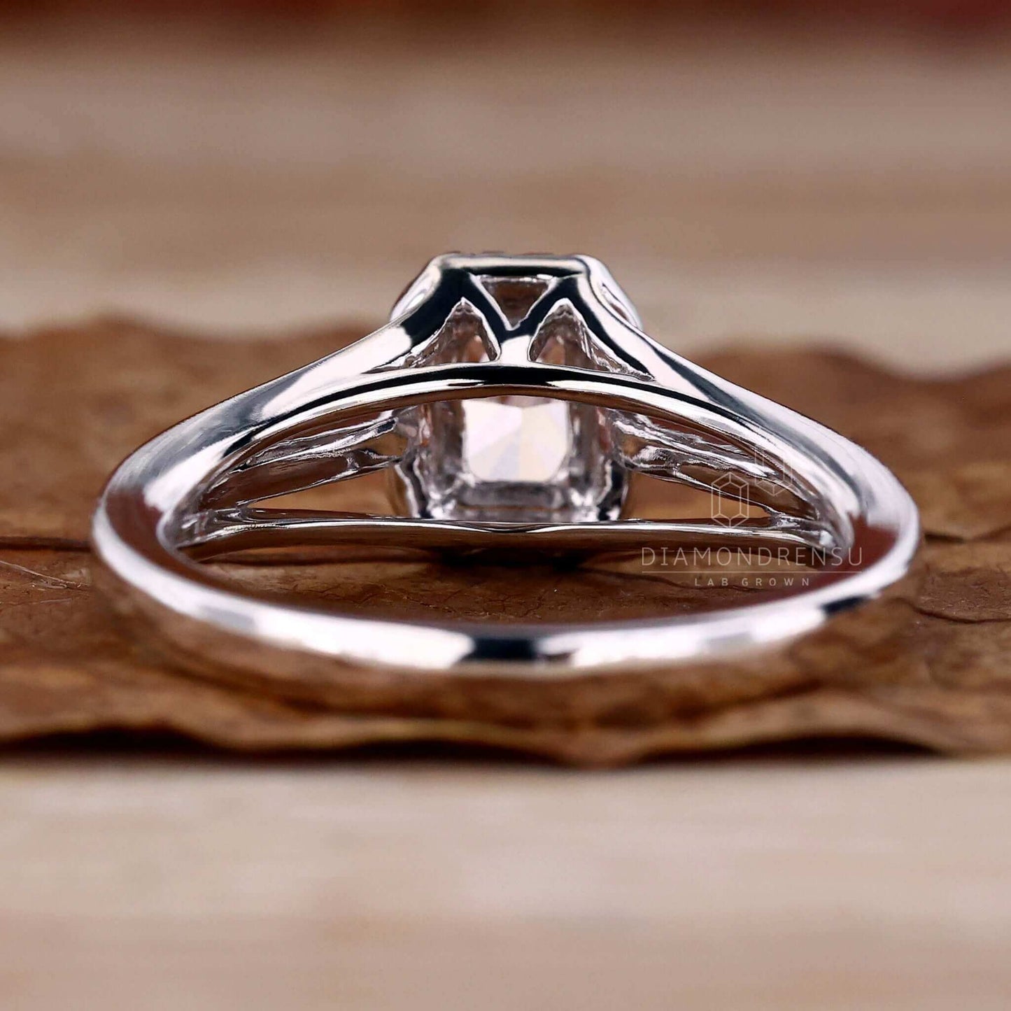 diamond wedding ring
