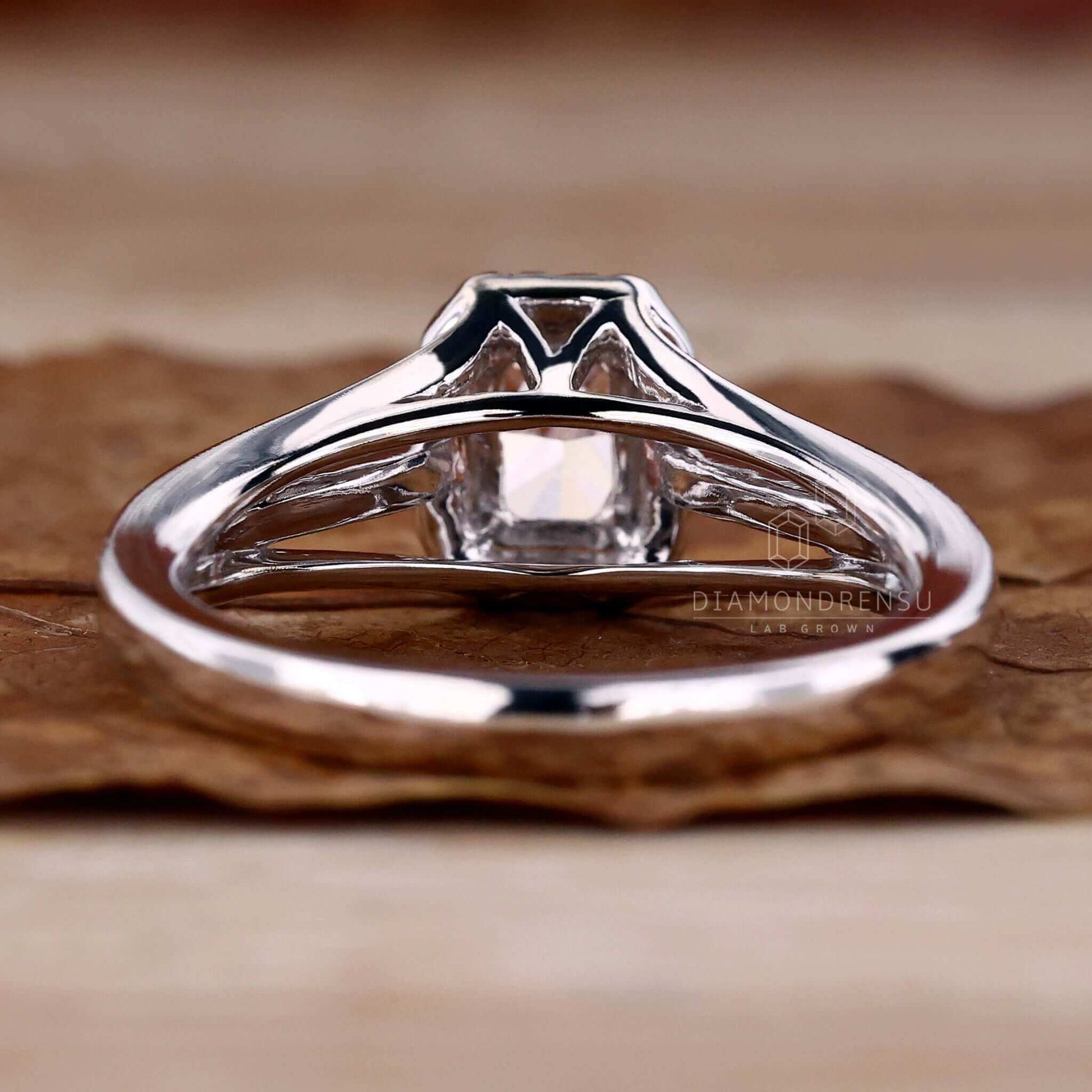 diamond wedding ring