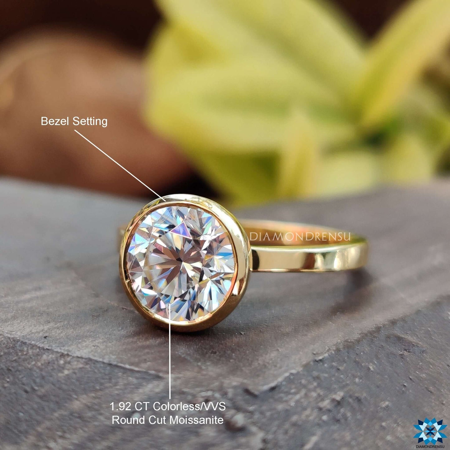 solitaire engagement ring