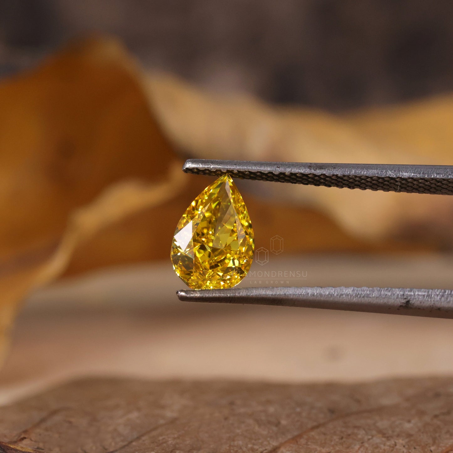 Žuti dijamant uzgojen u laboratoriji kruške, 1.55 CT kruška rezani dijamant za zaručnički ili vjenčani prsten