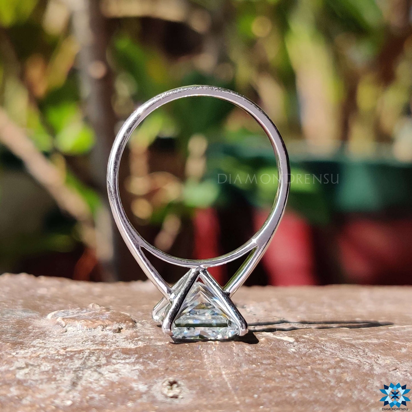 Privlačan 2.51 CT Princess Cut Bezbojni Moissanite Solitaire prsten