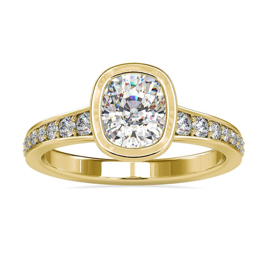 Round diamond engagement ring with a classic sparkle
