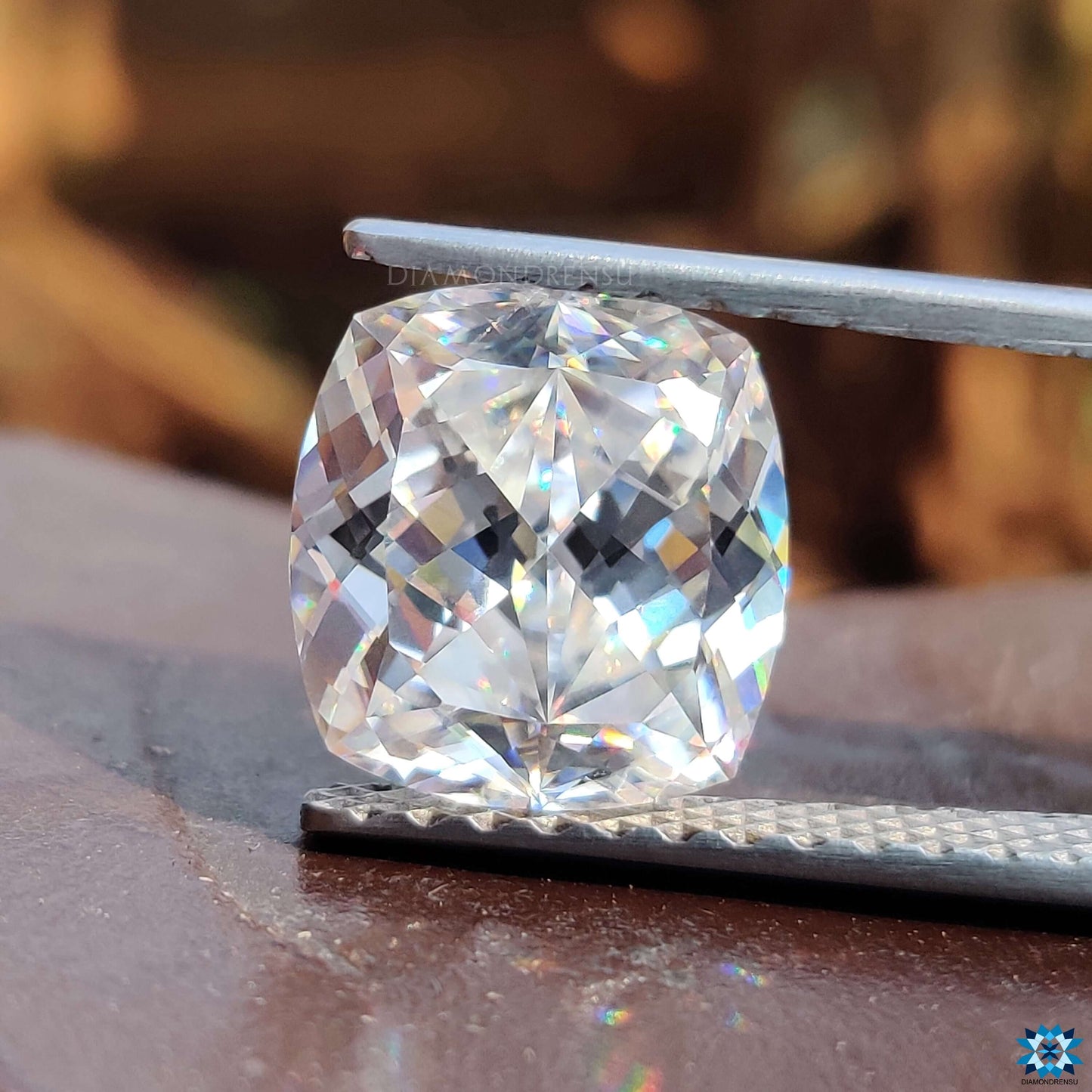 divine moissanite