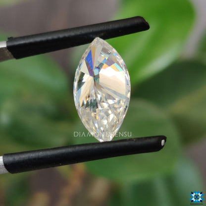 colorless moissanite