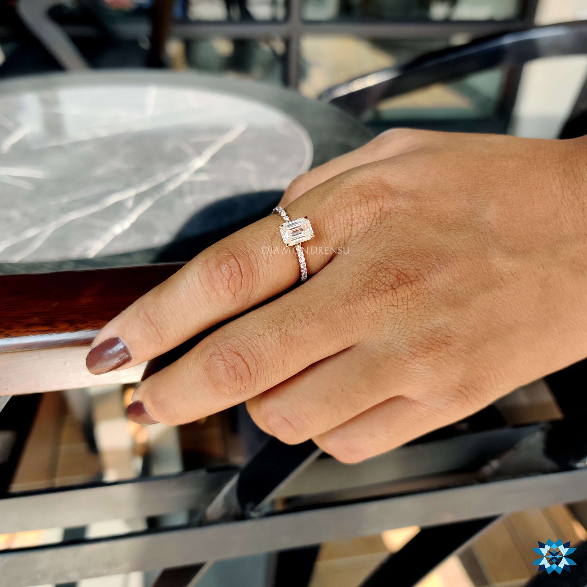 moissanite engagement ring - diamondrensu