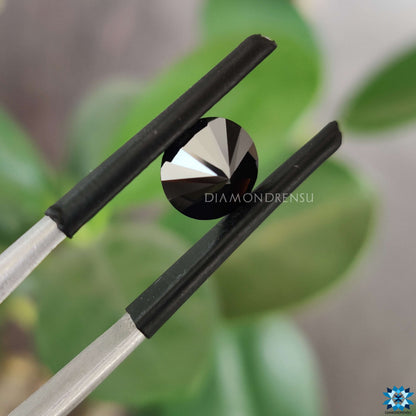 loose moissanite