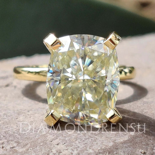 moissanite 