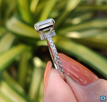engagement ring