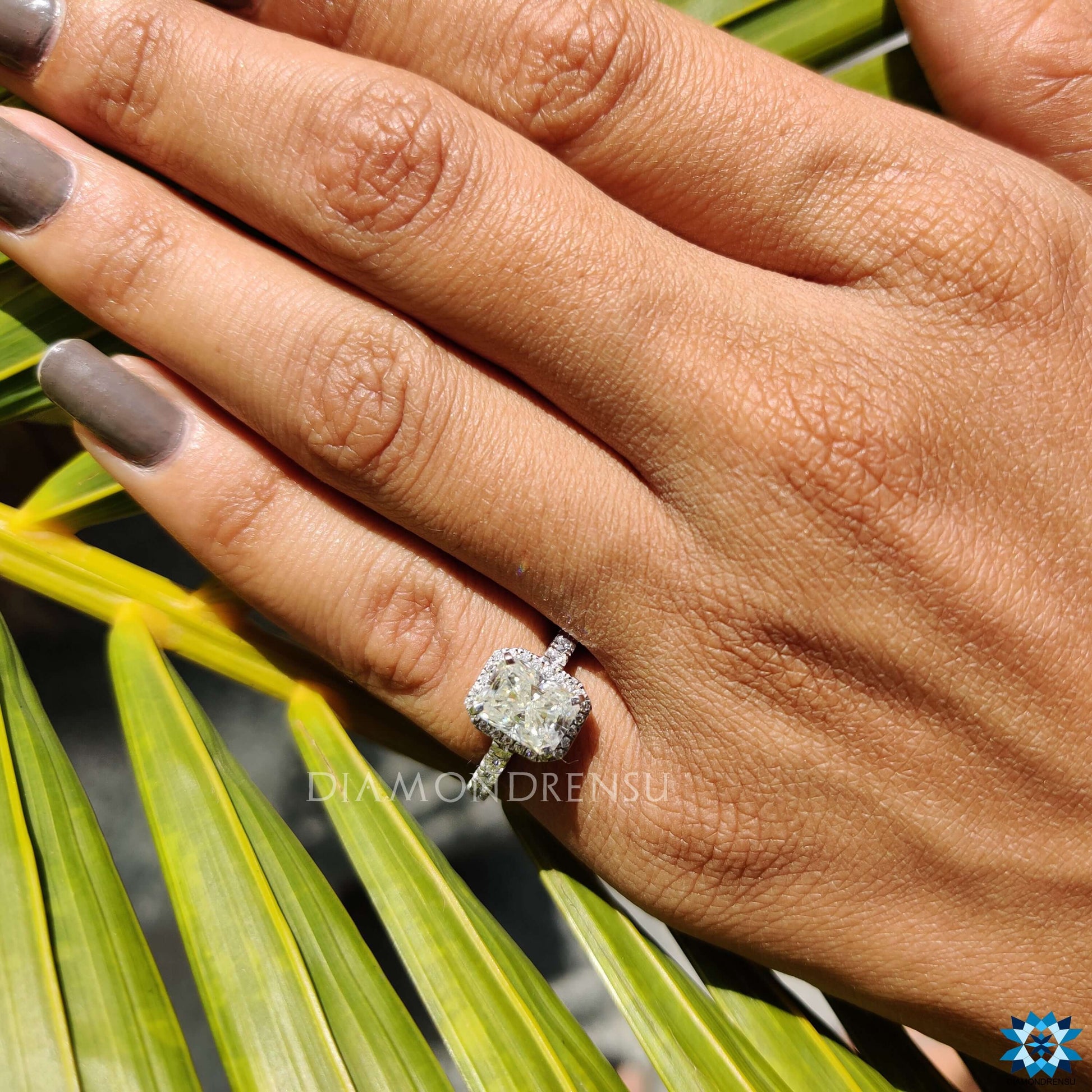 white gold ring - diamondrensu